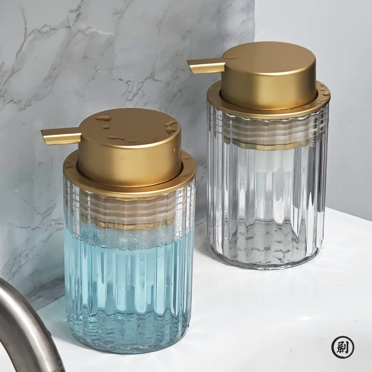 Portable Hand Soap Dispenser B - Bathroom Home Improvement ulasan dan harga